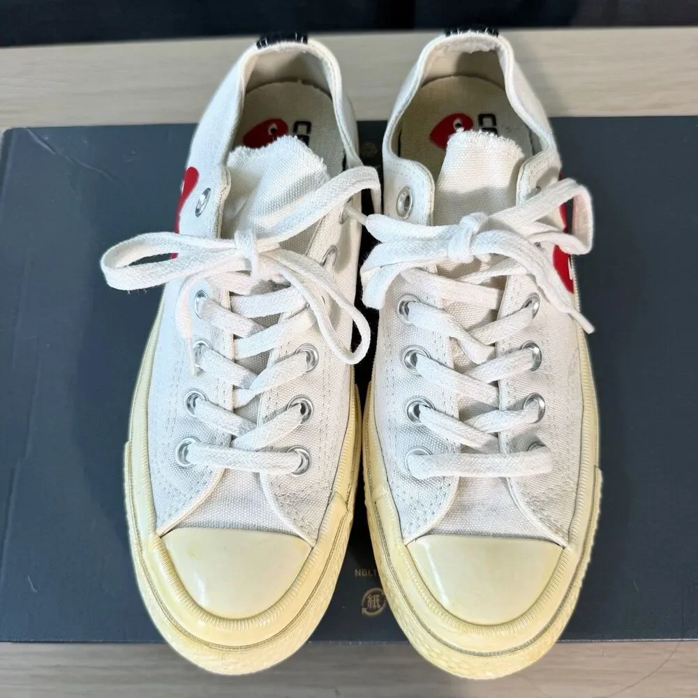 Converse Comme des Garcons CDG Play Low Tops Sneakers Women's Size 6.5